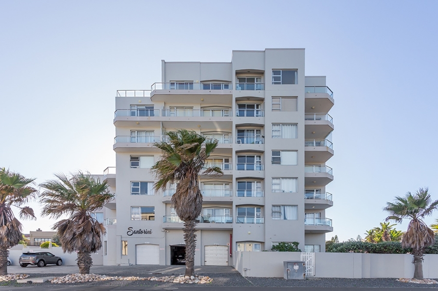 2 Bedroom Property for Sale in Bloubergstrand Western Cape